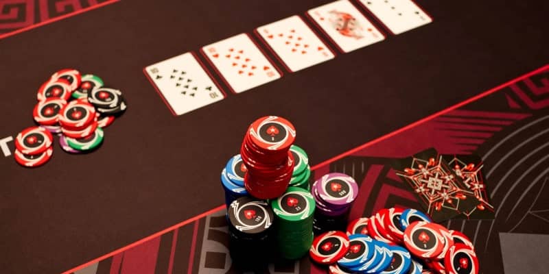 Hướng dẫn cách chơi Poker 5 lá cụ thể chi tiết