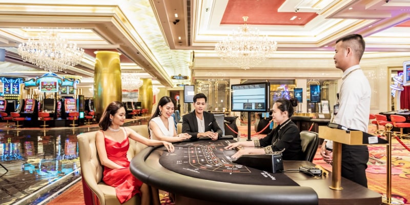 Corona Resort & Casino Phú Quốc  là casino hợp pháp ở Việt Nam
